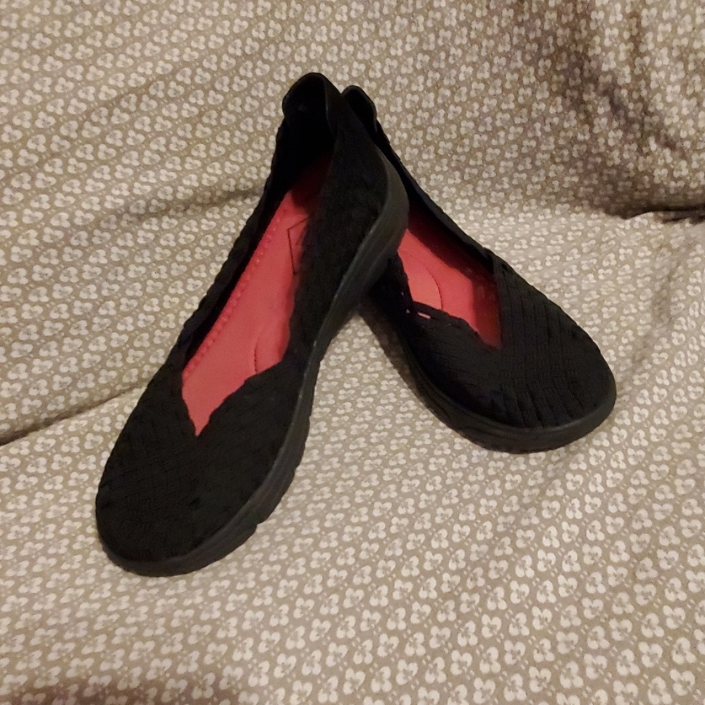 St. John's Bay woven slip ons